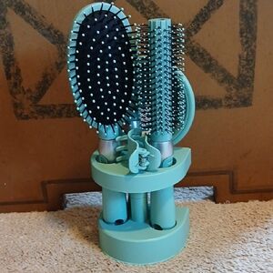 3-Piece Turquoise Hair Brush & Round Brush Set with Stand And 1 Clip